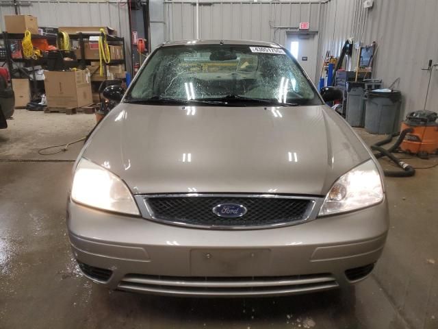 2005 Ford Focus ZX4