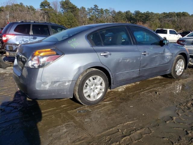 2010 Nissan Altima Base