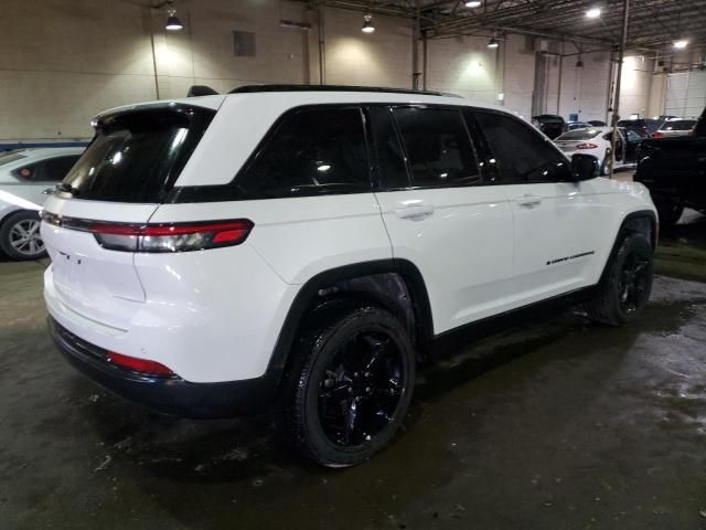 2024 Jeep Grand Cherokee Laredo