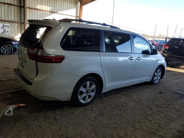 2015 Toyota Sienna XLE