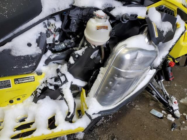 2020 Skidoo MXZ XRS850