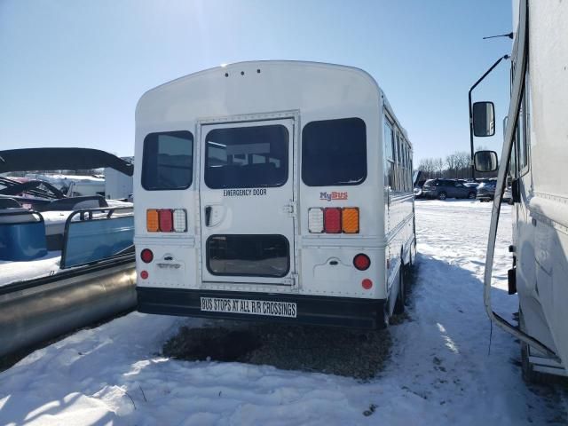 2022 Chevrolet Express G3500