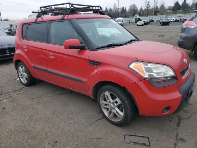 2010 KIA Soul +