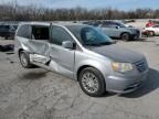 2014 Chrysler Town & Country Touring L