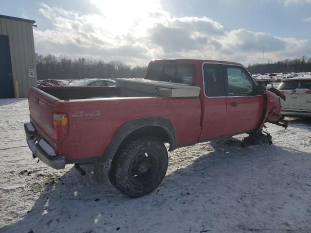 2002 Mazda B3000 Cab Plus