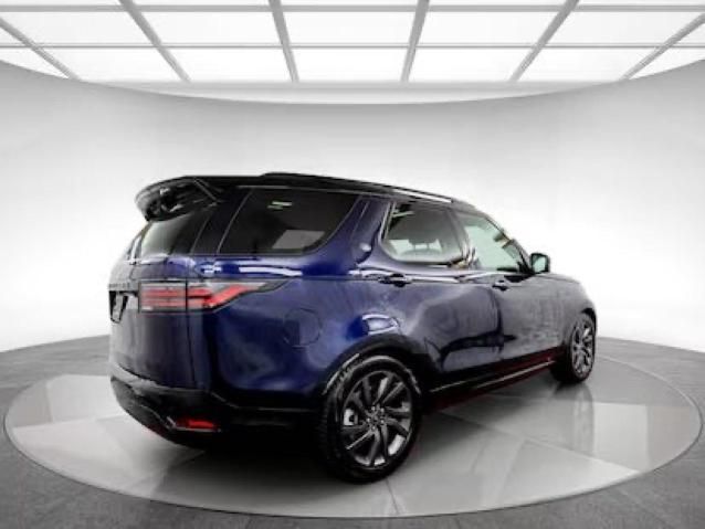 2022 Land Rover Discovery S R-Dynamic