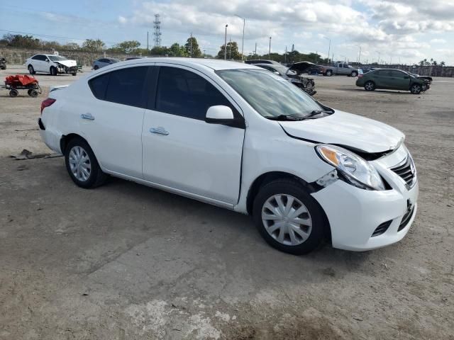 2013 Nissan Versa S