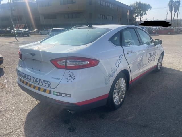 2016 Ford Fusion S Hybrid