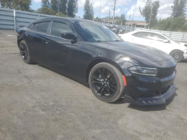 2018 Dodge Charger SXT