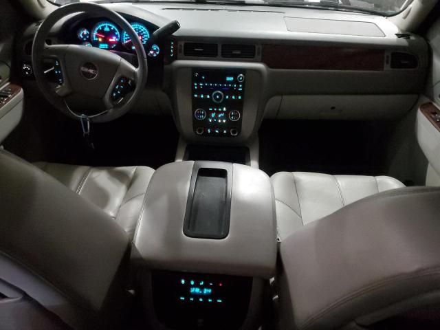 2011 GMC Yukon XL C1500 SLT