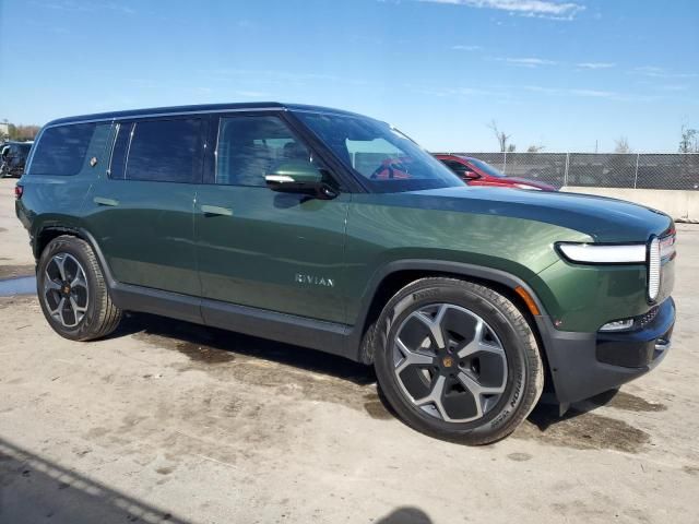 2024 Rivian R1S Adventure