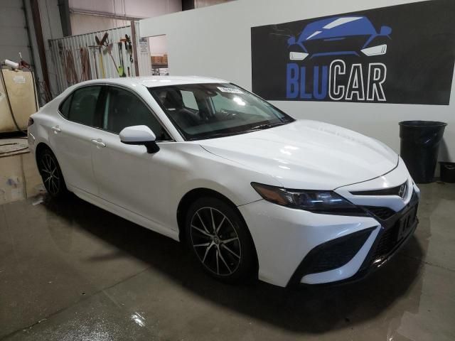 2021 Toyota Camry SE