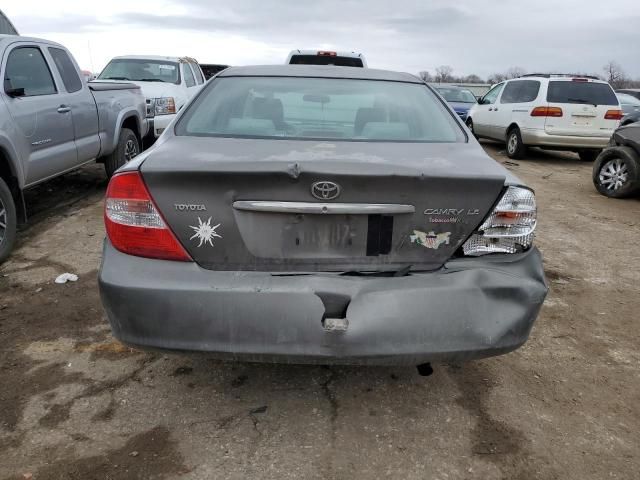 2004 Toyota Camry LE