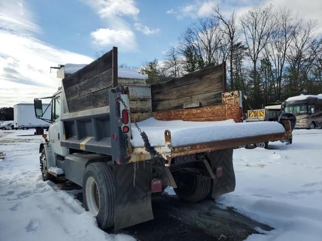 2003 Freightliner Medium Conventional FL70