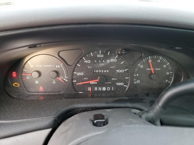 2001 Ford Taurus SE