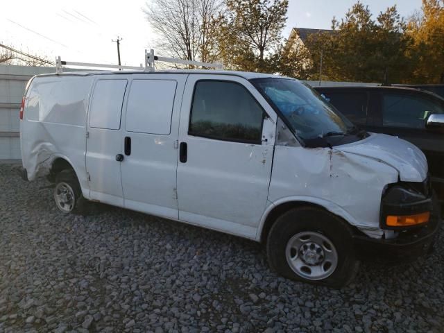 2022 Chevrolet Express G2500