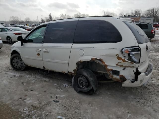 2006 Chrysler Town & Country LX