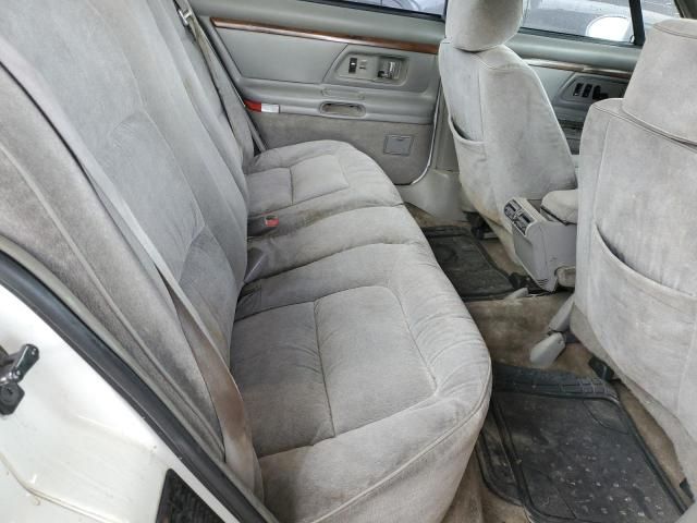 1999 Oldsmobile 88 Base