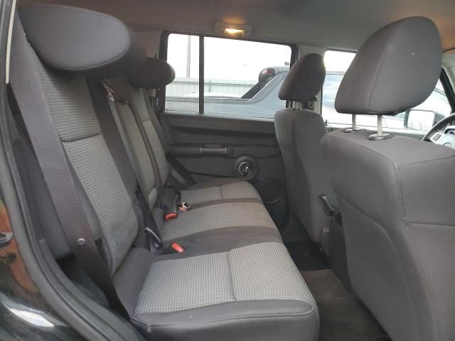 2010 Jeep Commander Sport