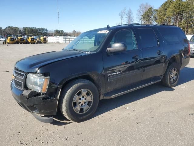 2014 Chevrolet Suburban C1500 LT