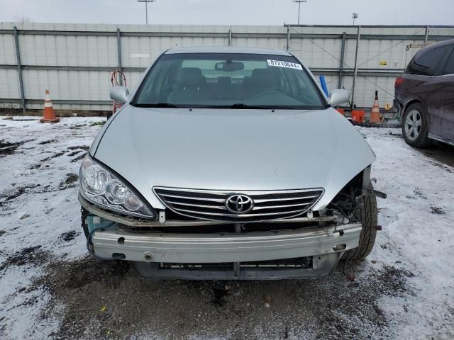 2005 Toyota Camry LE