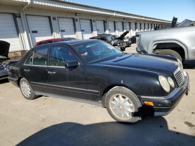 1999 Mercedes-Benz E 320