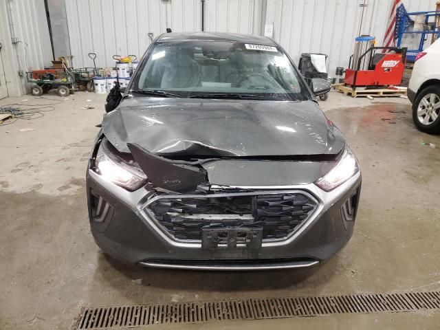 2022 Hyundai Ioniq SE