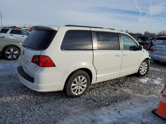 2012 Volkswagen Routan SE