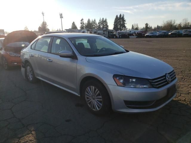 2015 Volkswagen Passat S