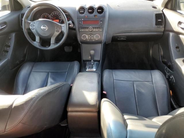 2010 Nissan Altima Base