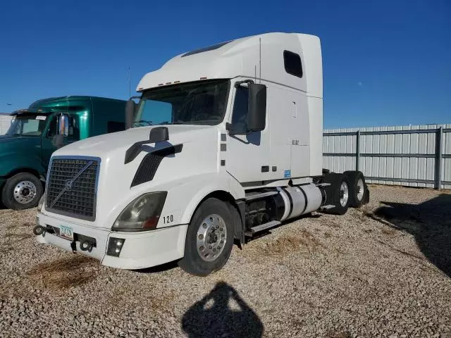 2012 Volvo VN VNL