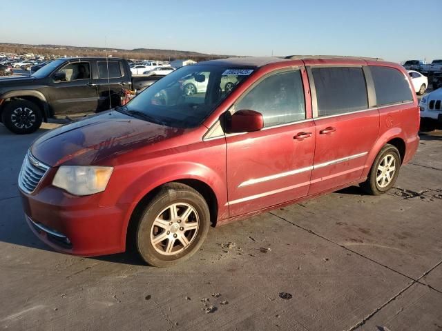 2013 Chrysler Town & Country Touring