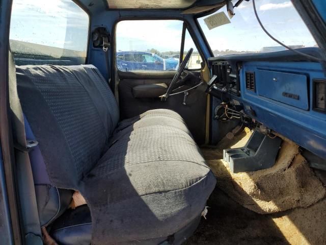 1977 Ford F-100 Cab