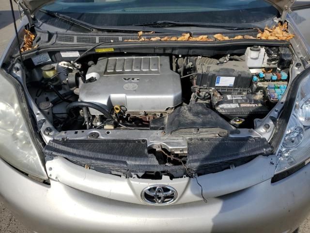 2009 Toyota Sienna CE