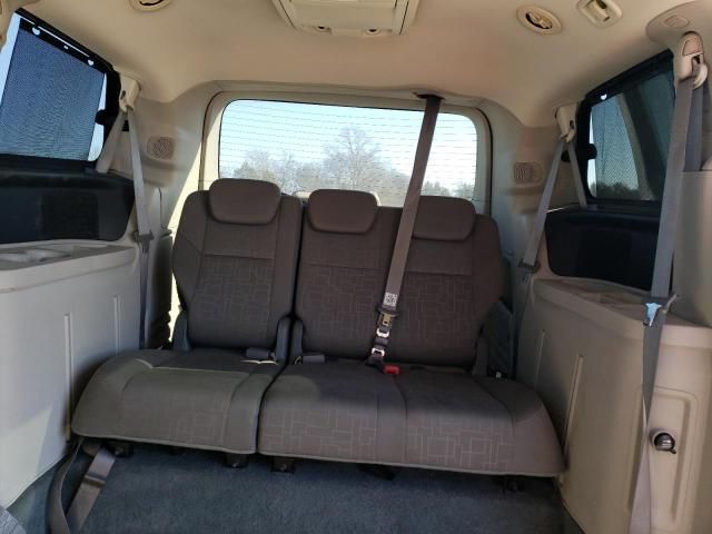 2009 Volkswagen Routan SE