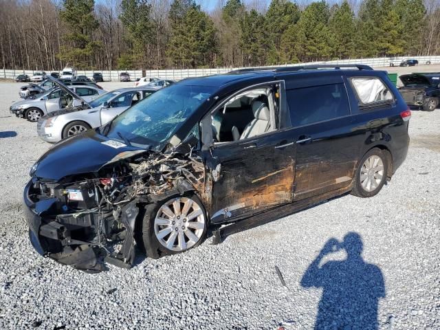 2011 Toyota Sienna XLE