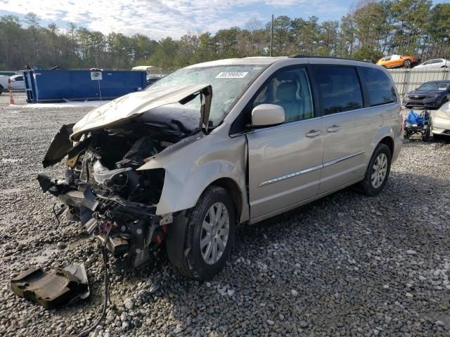 2013 Chrysler Town & Country Touring