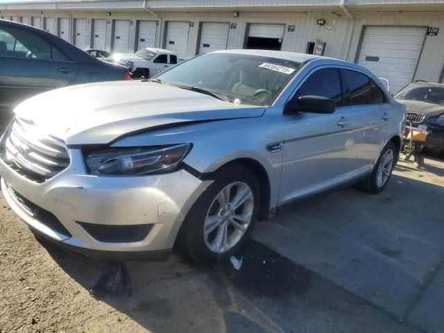 2015 Ford Taurus SE