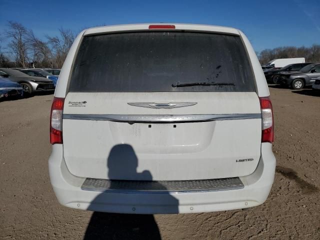 2015 Chrysler Town & Country Limited Platinum