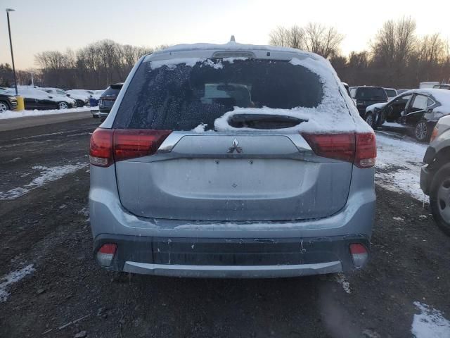 2017 Mitsubishi Outlander ES