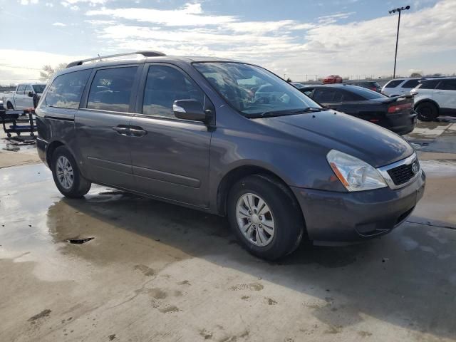 2012 KIA Sedona LX