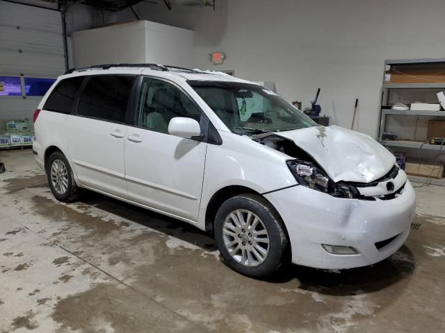 2009 Toyota Sienna XLE