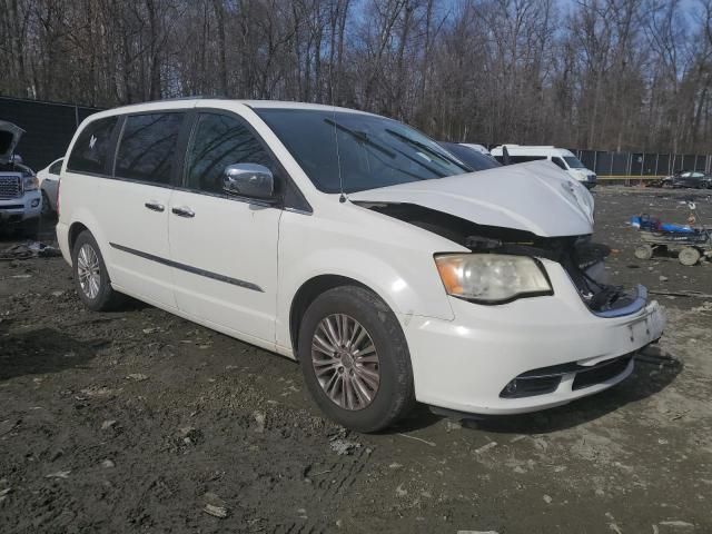 2012 Chrysler Town & Country Limited