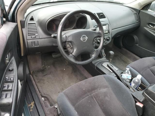 2002 Nissan Altima Base