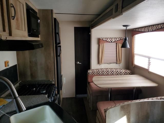 2016 Layton Travel Trailer