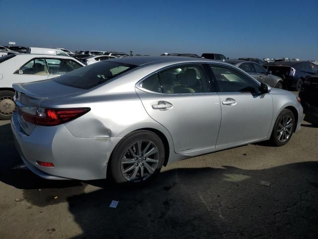 2016 Lexus ES 300H