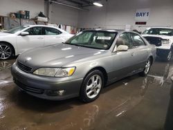 Vehiculos salvage en venta de Copart Elgin, IL: 2001 Lexus ES 300