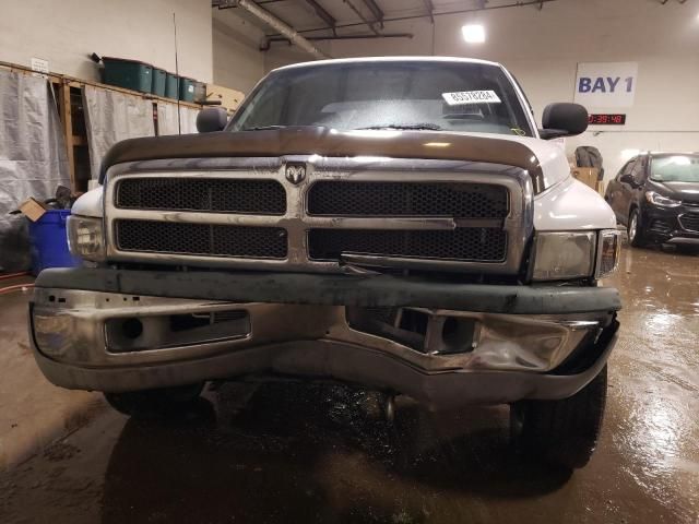 1999 Dodge RAM 2500