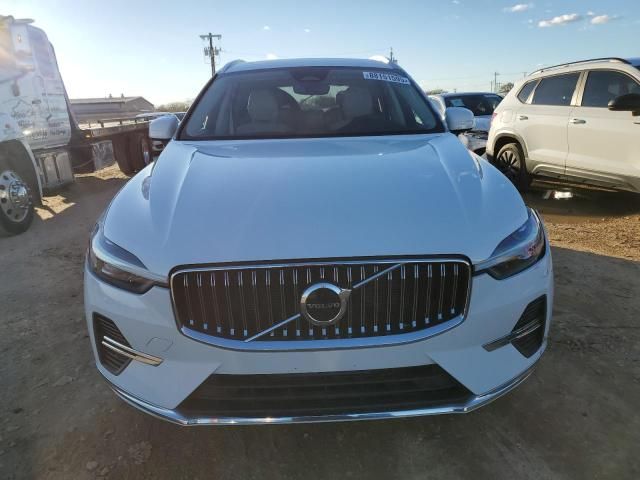 2022 Volvo XC60 B5 Inscription