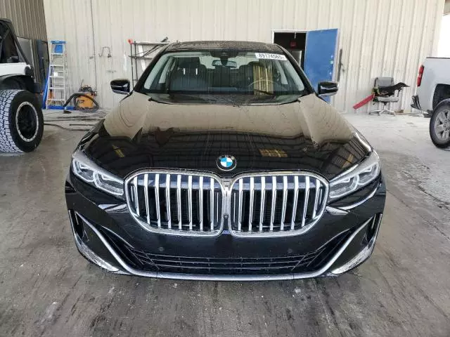 2022 BMW 740 XI